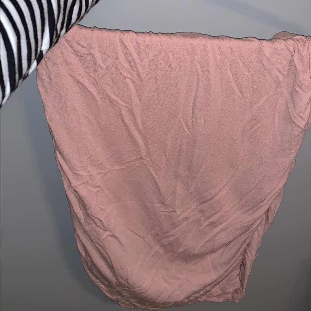 Light pink tight skirt